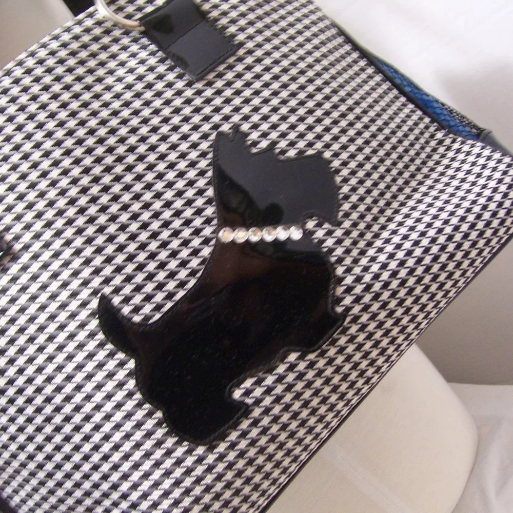 Dog Fashion Doggie Carrier Handbag Vented Houndstooth Black and White  NWOT